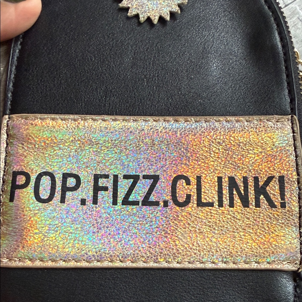 Black and Gold Champagne bottle Women's Bag - Picture 11 of 11